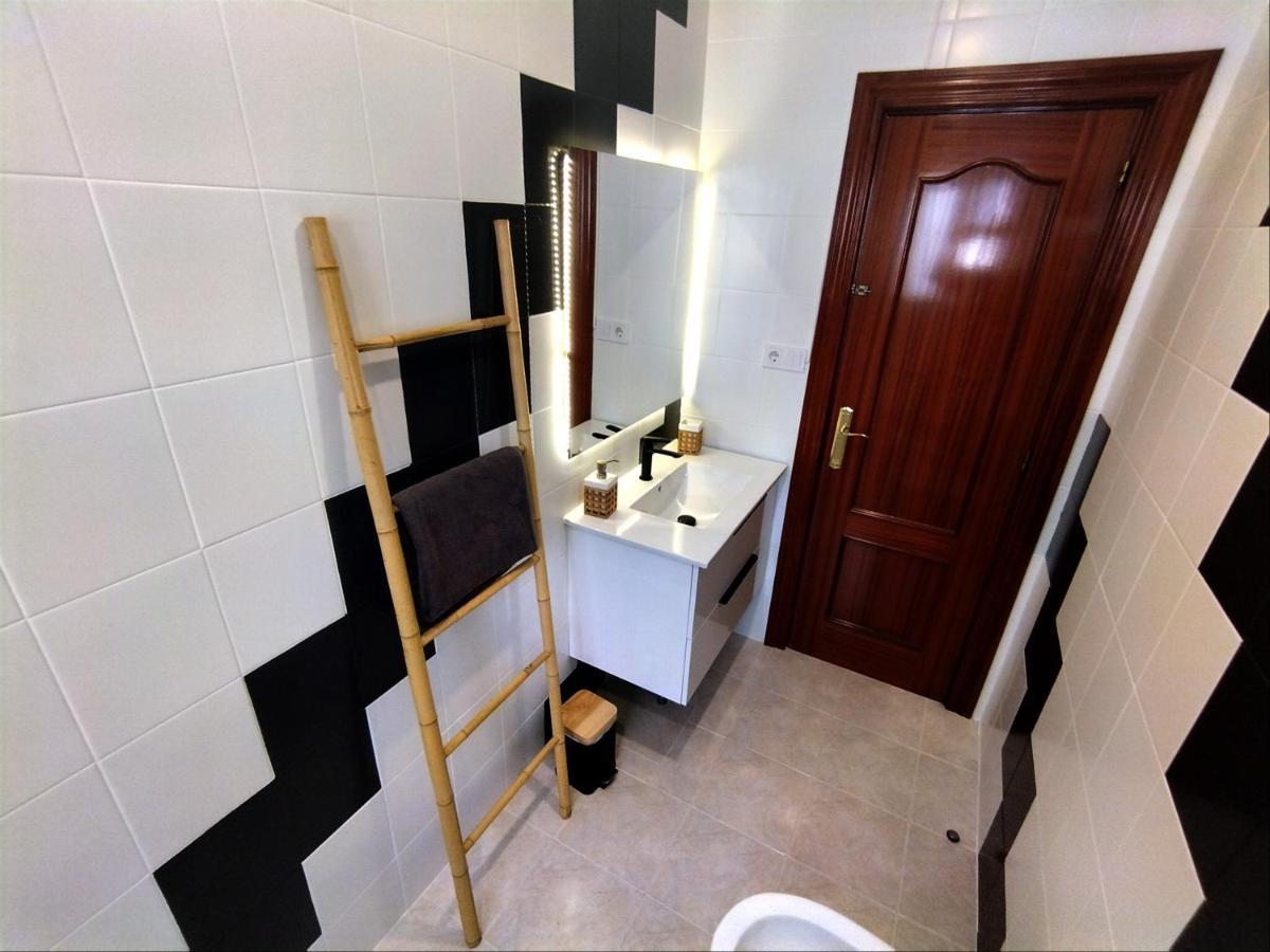 Guesthouse Shared With Host Аликанте Экстерьер фото