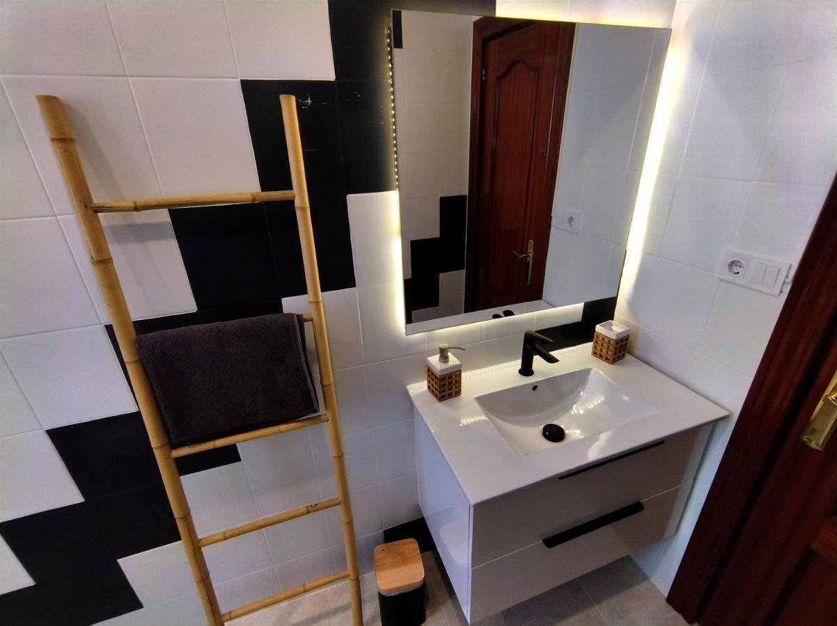 Guesthouse Shared With Host Аликанте Экстерьер фото