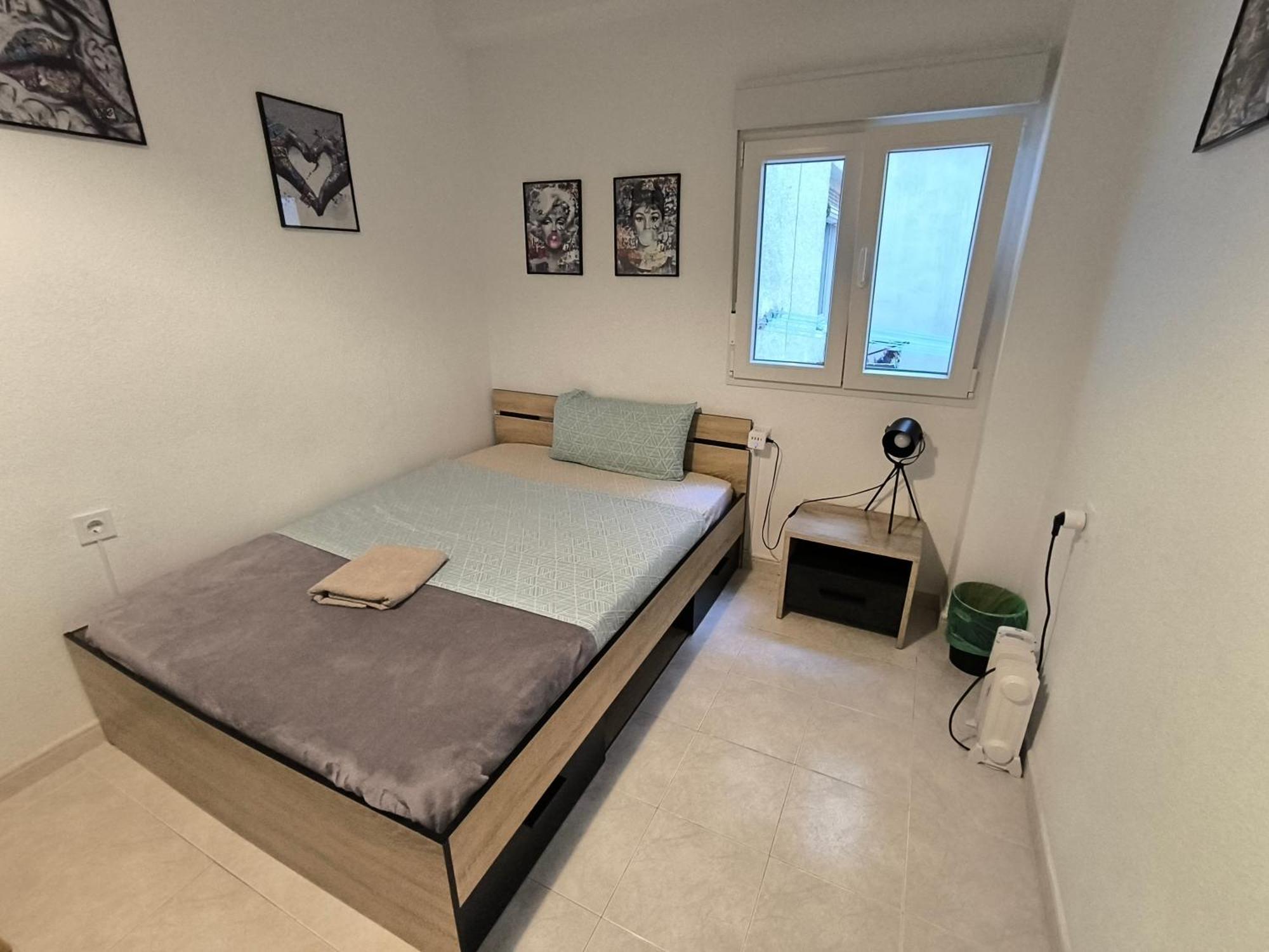 Guesthouse Shared With Host Аликанте Экстерьер фото