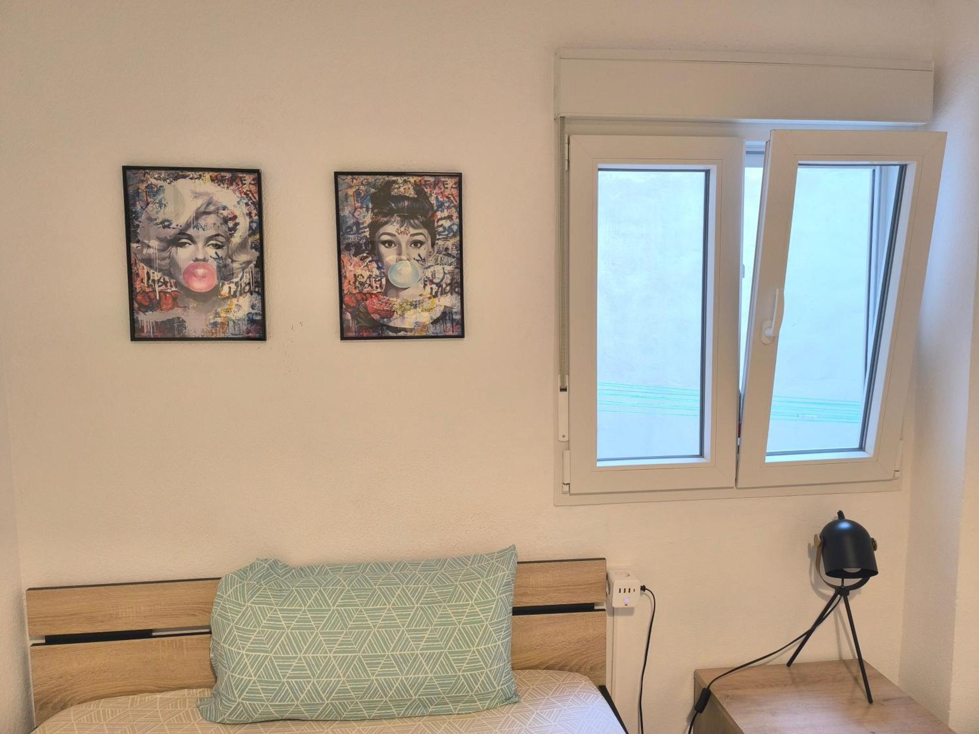 Guesthouse Shared With Host Аликанте Экстерьер фото