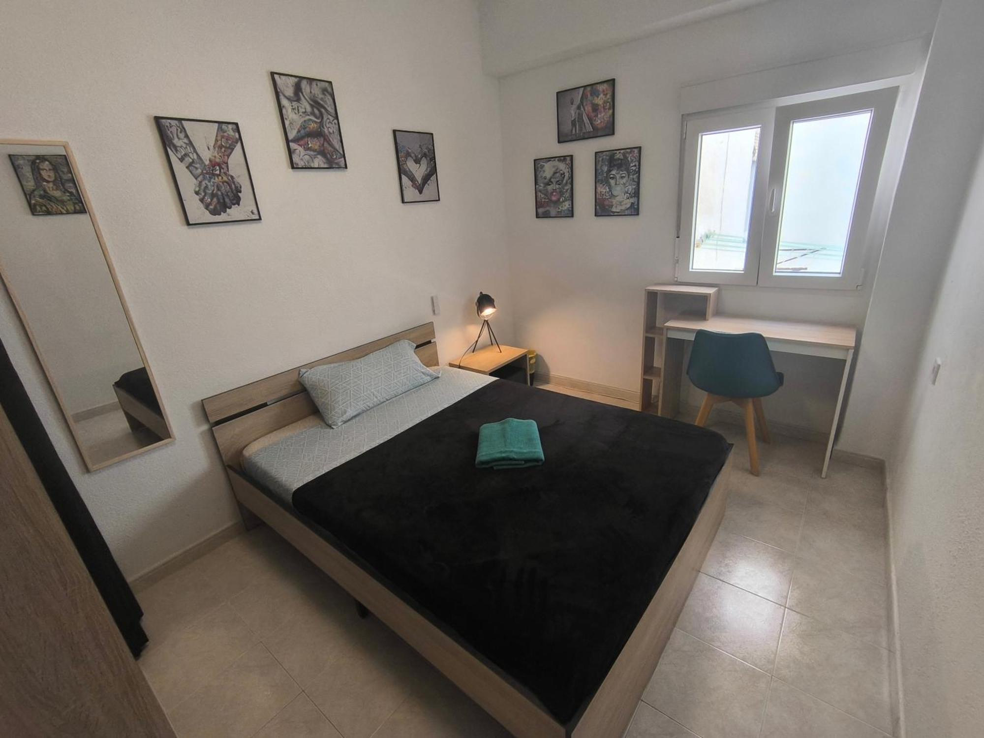 Guesthouse Shared With Host Аликанте Экстерьер фото