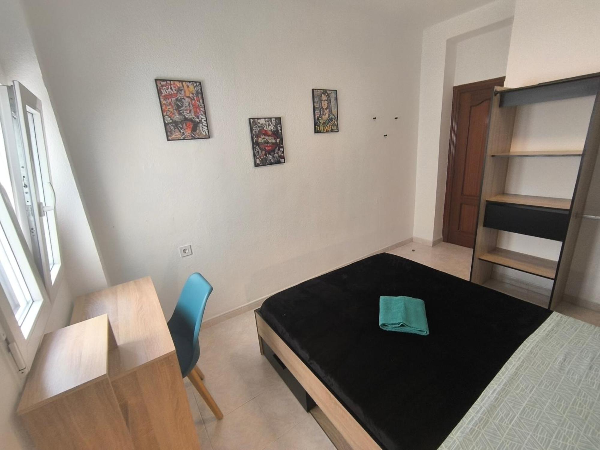 Guesthouse Shared With Host Аликанте Экстерьер фото